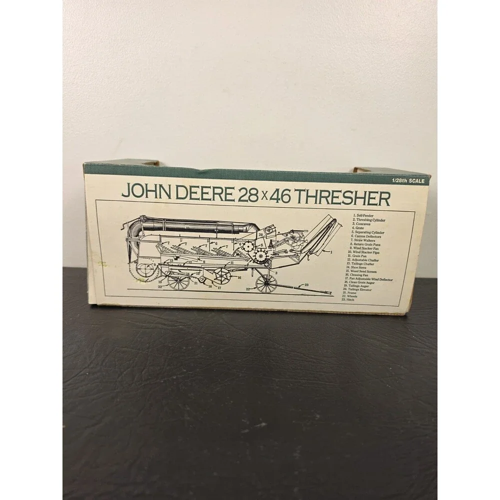 Spec-Cast 1938 John Deere 28x46 Thresher Special Edition 1/28th Scale